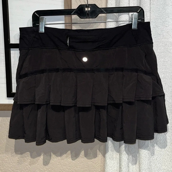 Lululemon Run Pace Setter Skirt 10 - Picture 5 of 8